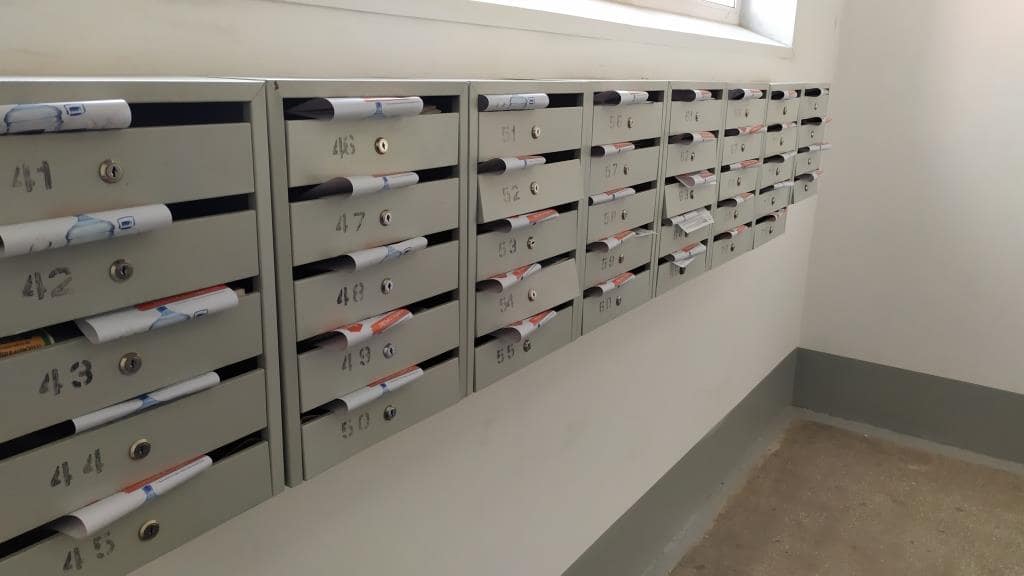 Доставка листовкок по почтовым ящикам